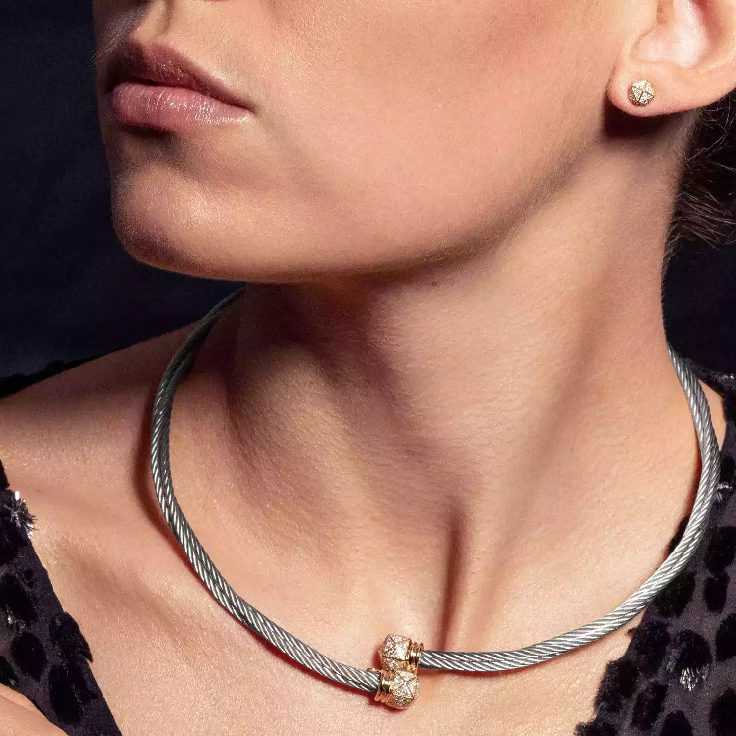 Or 18KT avec 64 diamants 0.29ct