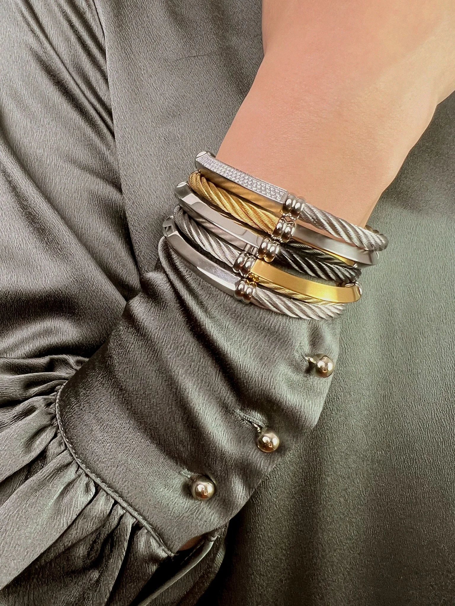 Jaune Gold_Steel