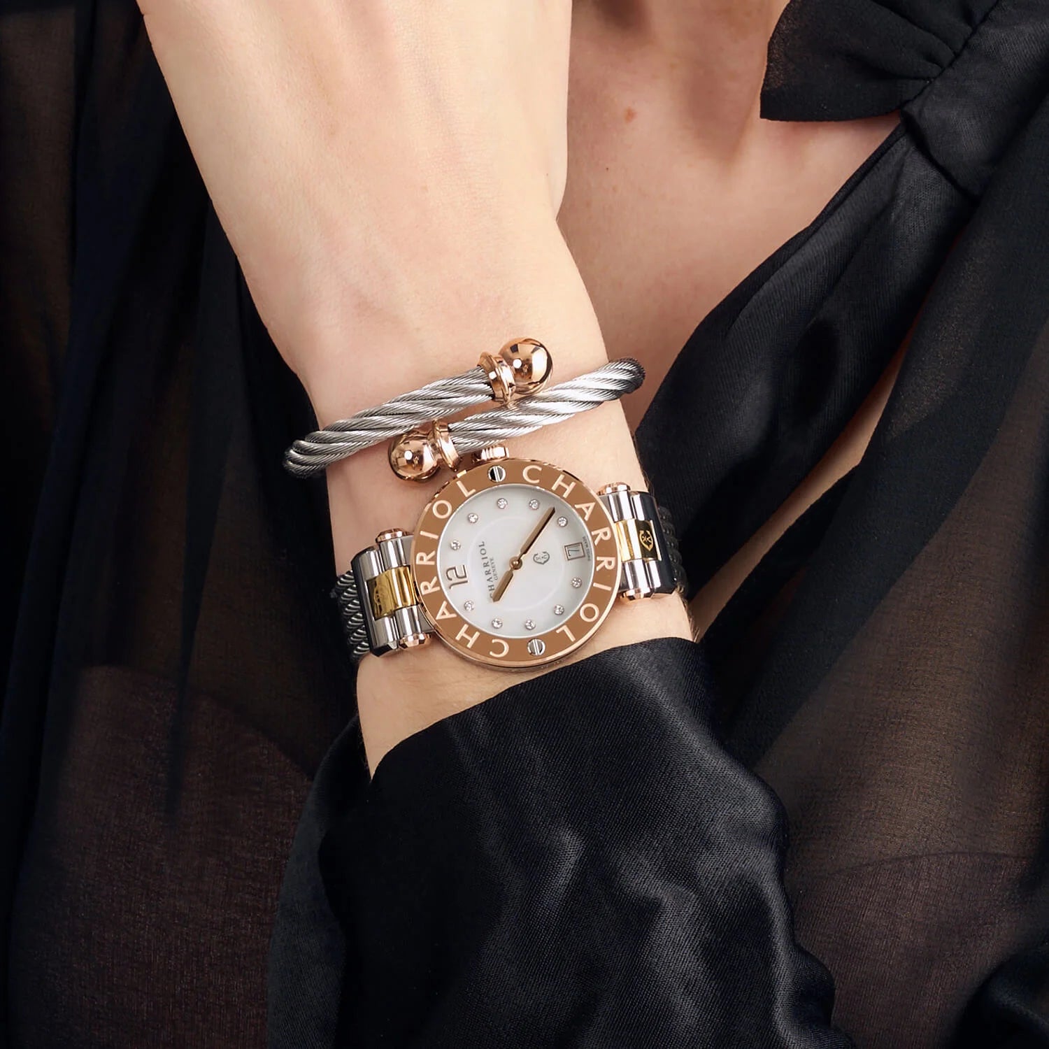 NAVIGATOR CRUISE, 36MM, QUARTZ CALIBRE, WHITE MOTHER-OF-PEARL WITH 10 DIAMONDS DIAL, STEEL ROSE GOLD PVD "CHARRIOL CHARRIOL" WITH 2 SCREWS BEZEL, STEEL INTERCHANGEABLE CABLE BRACELET WITH ROSE GOLD PVD ATTACHED - © 2024 Charriol -  Watch