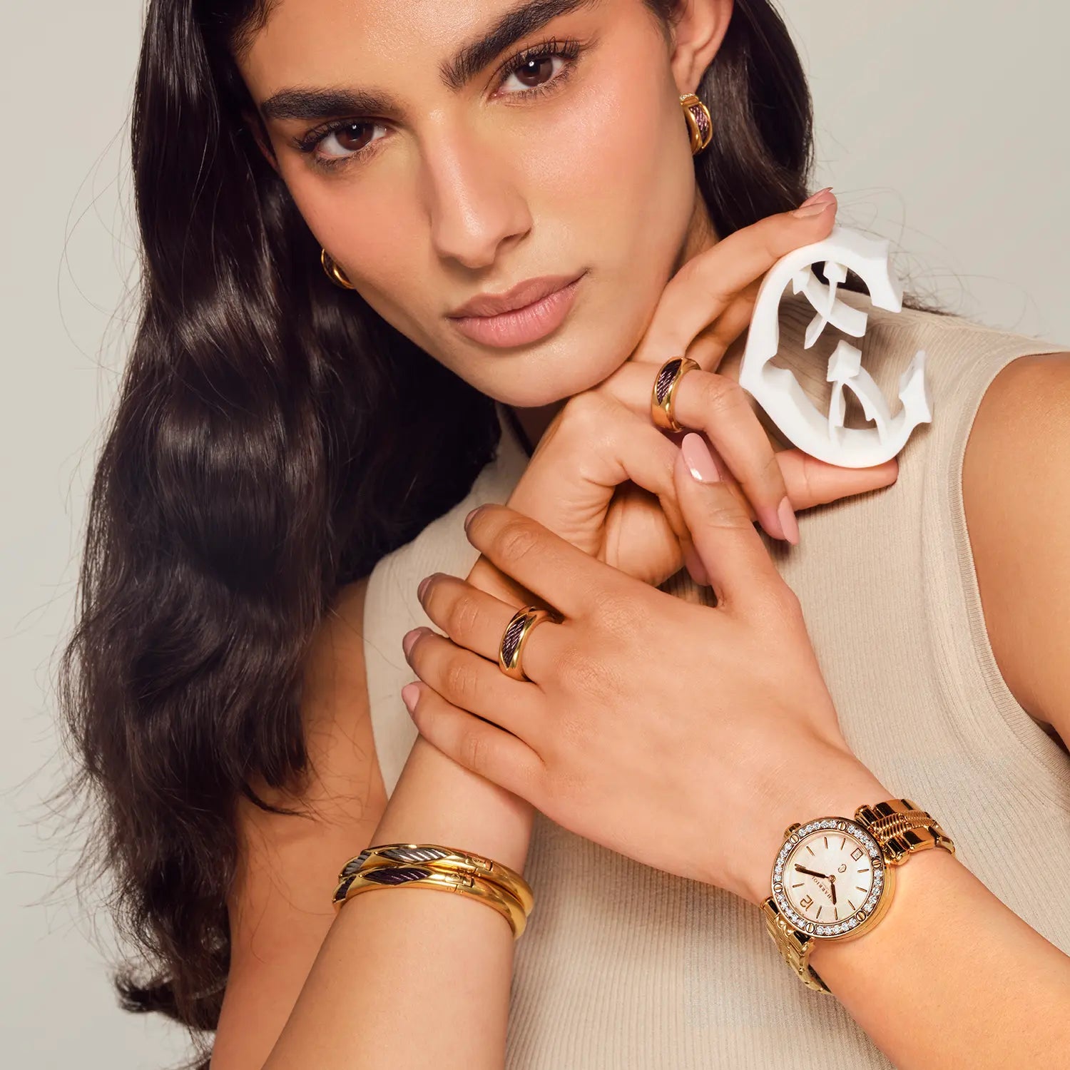 NAVIGATOR CRUISEBracelet interchangeable en acier et or jaune PVD, 36 mm, calibre quartz, cadran en nacre, 30 diamants - Charriol Geneve - Montres